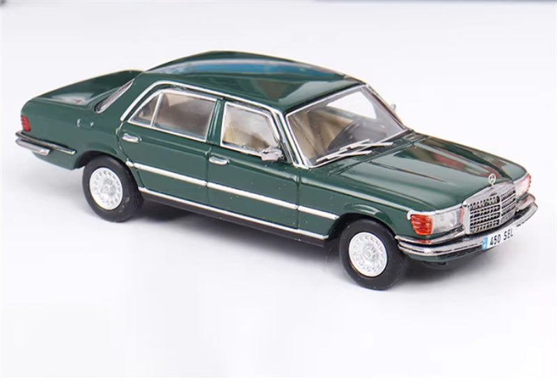Max well Mercedes Benz S-Class 450SEL W116 metallic green 1:64 Car Pre-built Airliner Model Display view5