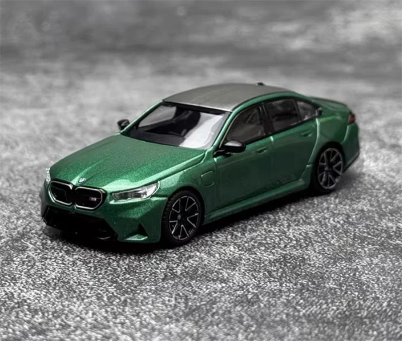 1:64 BMW M5 G90 Isle of Man Green Metallic MINIGT DIECAST Model