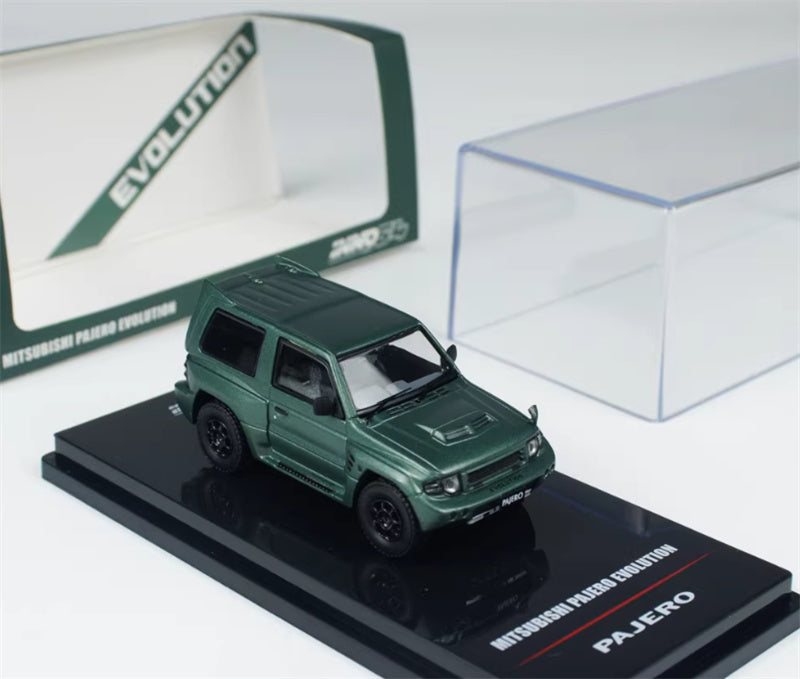 INNO64 Mitsubishi Pajero EVOLUTION Spare Tire Edition Green 1:64 car Pre-built Model view8