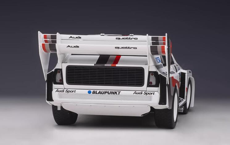 AUTOART Audi Sport Quattro S1 Pikes Peak 1987 #1 1:18 DIECAST Truck