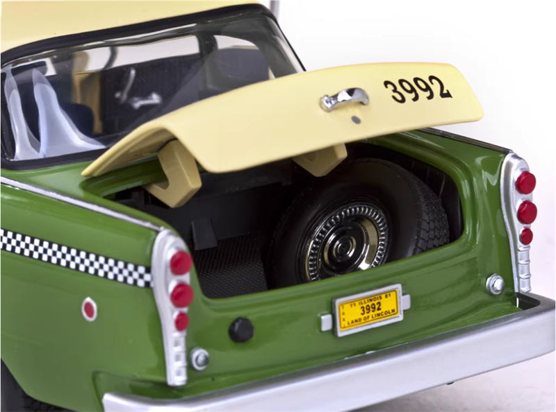 Sun Star 1981 Checker A11 New York Taxi Chicago Green 1:18 Car Pre-built Model view8