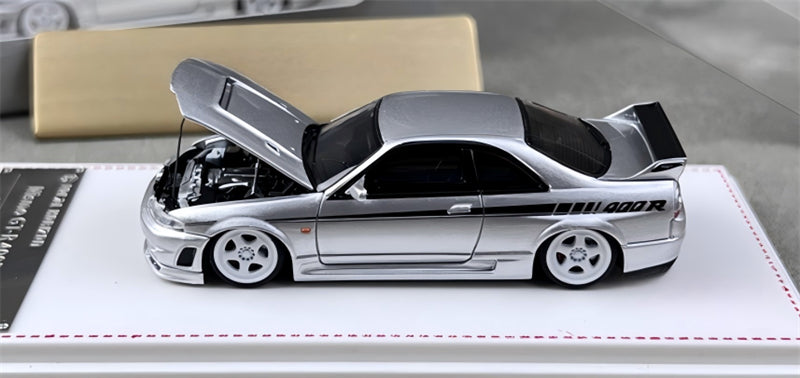 Focal Horizon Nissan GT-R R33 400R Silver Limited Edition 999PCS ONLY 1:64 Car Pre-built Model view3