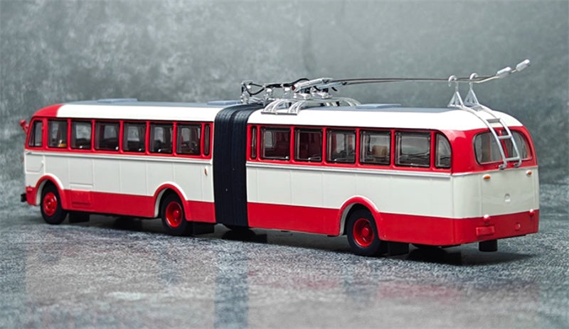 Beijing Public Transport BK560 articulated trolley bus red 1:64 Bus Pre-built Model view2