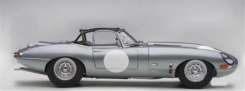 AUTOART JAGUAR LIGHTWEIGHT E-TYPE silver 1/18car Pre-a Model