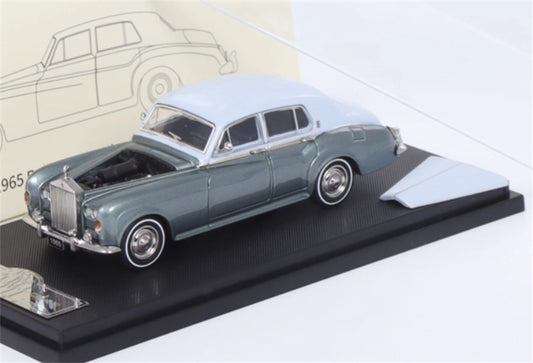 GFCC 1965 Rolls Royce Silver Cloud III classic car Light Blue Ice Blue Double LHD 1:64 car Pre-built Model view1