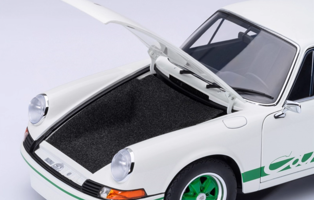 AUTOART Porsche 911 CARRERA 2.7 RS White 1:18 Car Pre-built Model view8