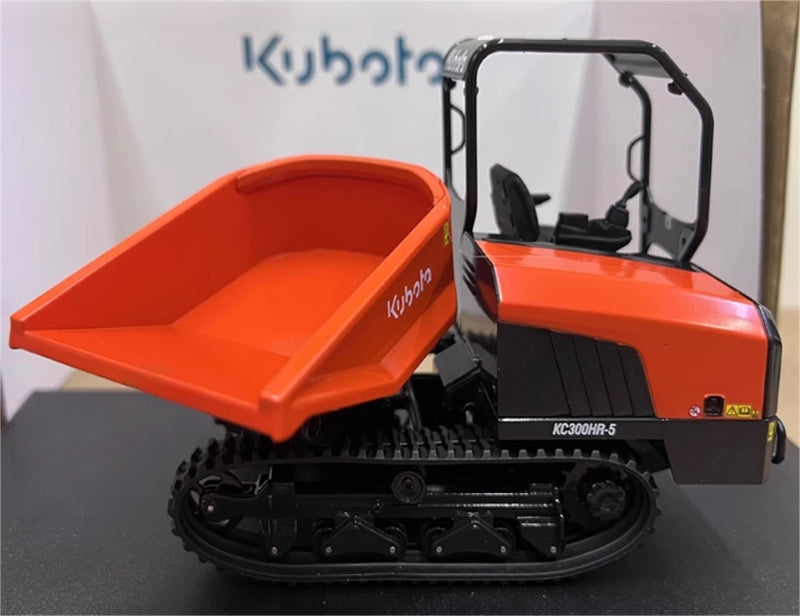 Universal Hobbies Kubota KC300HR-5 Trakced dumper 1:24 Truck Pre-built Model