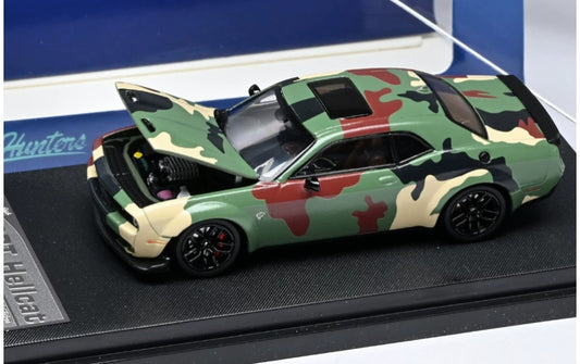 1:64 DODGE SRT Hellcat  Rainforest Survival Stance Hunters  Limited Edition 499PCS ONLY DIECAST Model