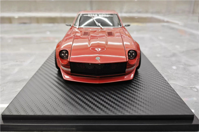 IGNITION MODEL Nissan Fairlady ZS30 STAR ROAD METALATE RED 1:18 Car Pre-built Model view5
