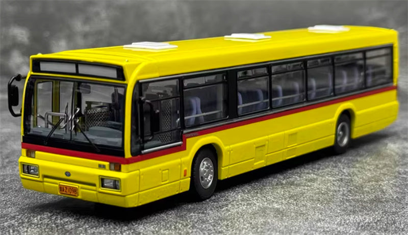 AUTO-GLIMPSE Huanghai DD6121HS City Bus Air-conditioned version yellow 1:64 Bus Pre-built Model view1