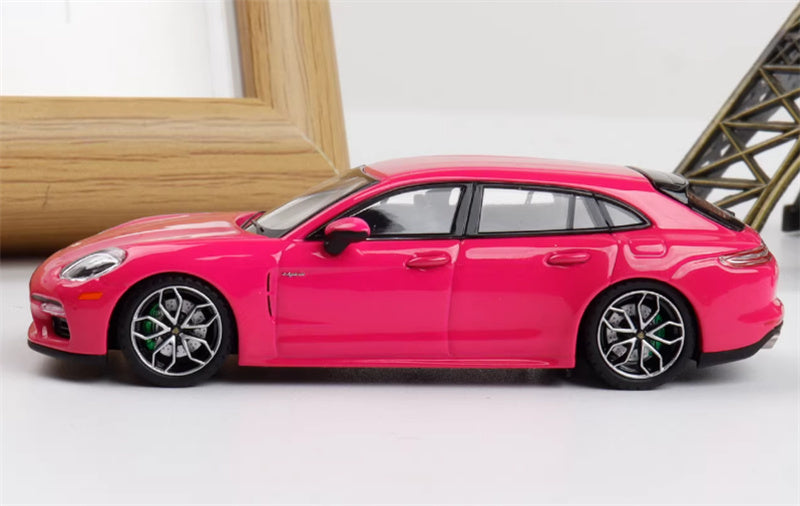 Liberty 64 Porsche Panamera Turbo S rose pink w/ Figure and wheels 1:64 Car Pre-built Airliner Model Display view3