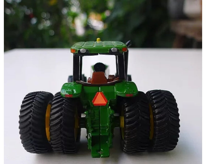 1:64 8520 6WD ERTL Green DIECAST Model
