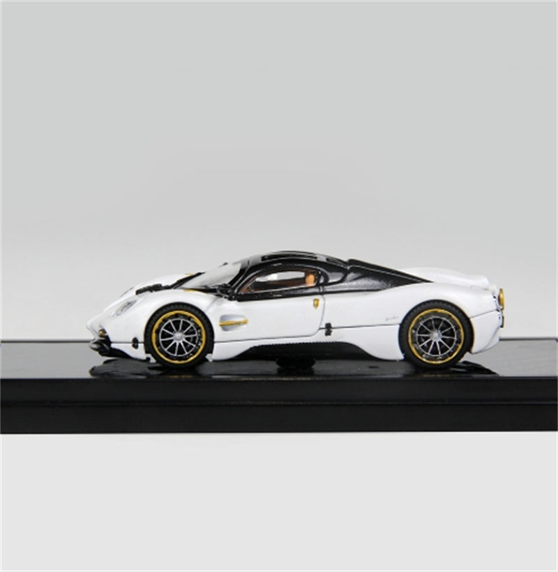 LCD-MODELS Pagani Utopia Super Cars Coupe white 1:64 car Pre-built Model view3