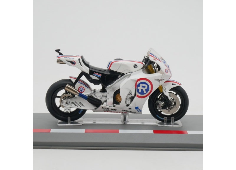 1:18 Honda RC212V 2008 White #69 Hayden GP Valencia IXO  Diecast Motorcycle Model