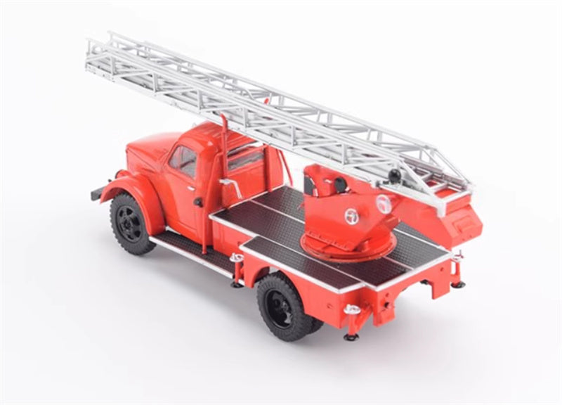 StartScaleModels Russia AL-17(GAZ-51) Rescue and evacuation fire trucks high-rise buildings 1:43 Truck Pre-built Model