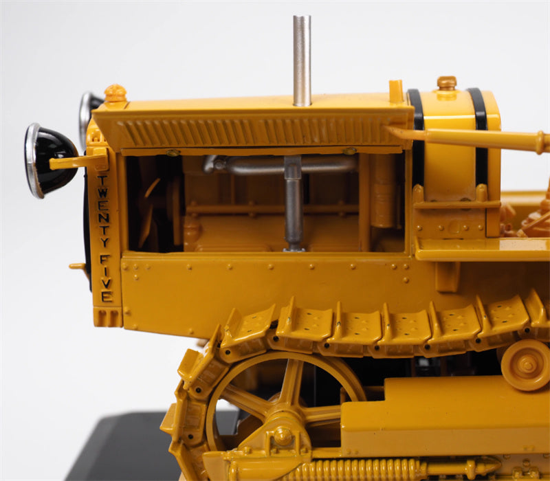 CATERPILLAR 25 Track-Type Tractor Yellow 1:16 Truck Pre-built Model