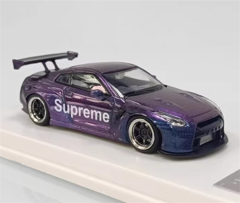DOT Nissan GT-R R35 Pandem Rocket Bunny Magic Colour Purple 1:64 Car Pre-built Model