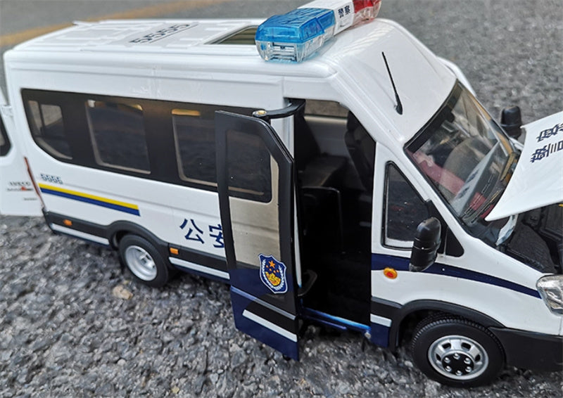 NAVECO Iveco Ousheng Public Security Painting Police Car Edition white 1:24 Car Pre-built Model view2