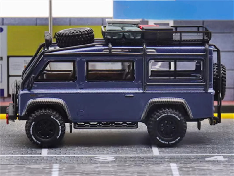 Master Land Rover Defender Van Blue with accessories 1:64 Car Pre-built Airliner Model Display view2