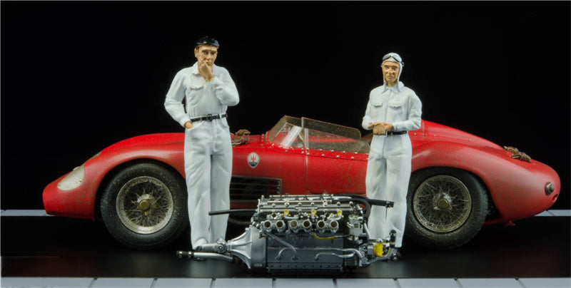 CMC Maserati 300S 1956 Dirty Hero Kits with Figure & engine Limited Edition 1:18 DIECAST Car