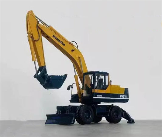 KOMATSU PW210-5 Excavator Collector's Edition 1:50 DIECAST Truck Lorry