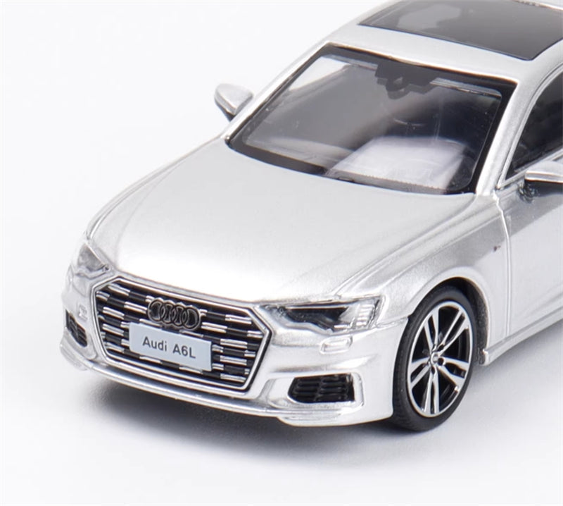 VAV AUDI A6L Silver Sedan 1:64 Car Pre-built Model