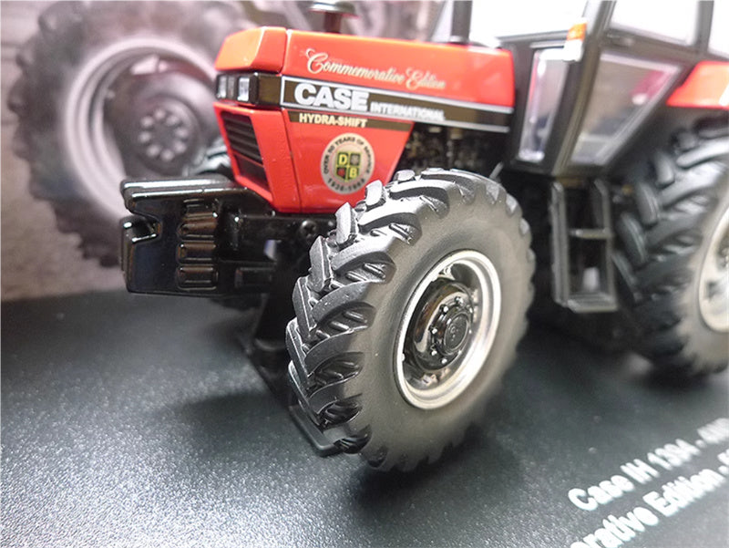 Universal Hobbies CASE IH 1394 Agricultural Tractor Red Limited Edition 1000PCS ONLY 1:32 Truck Pre-built Model