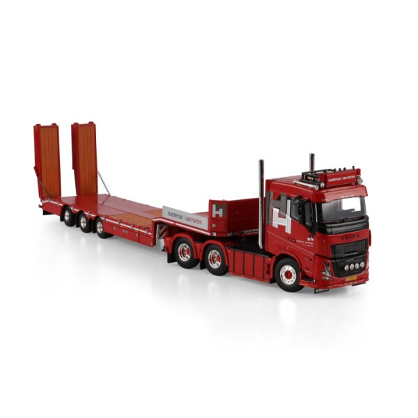 1:50 VOLVO HARDEMAN VAN HARTEN CAB 6X2 SEMI LOW LOADER W/ RAMPS 3 AXLE WSI Red Diecast Model