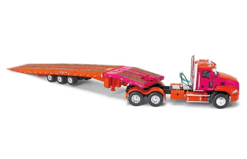 1:64 Mack pinnacl Talbert 5553TA DCP Diecast Model view3