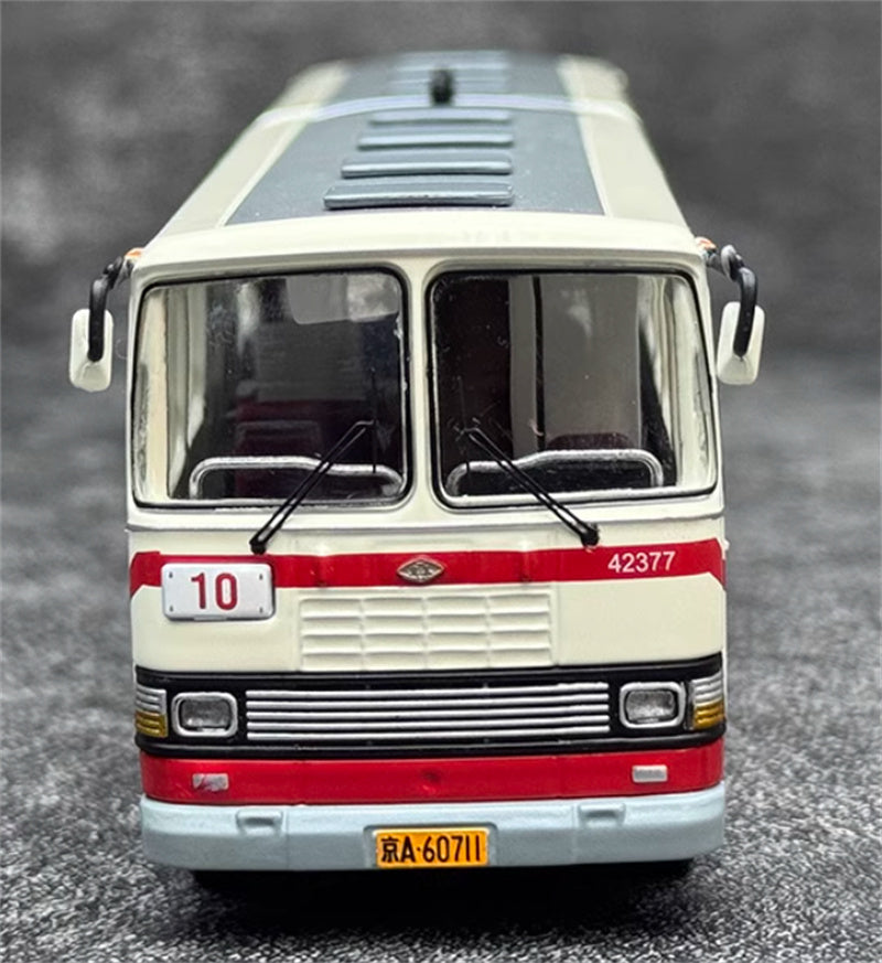 Beijing Public Transport Jinghua BK663 10 Route Articulated Bus 1:64 Bus Pre-built Model view9