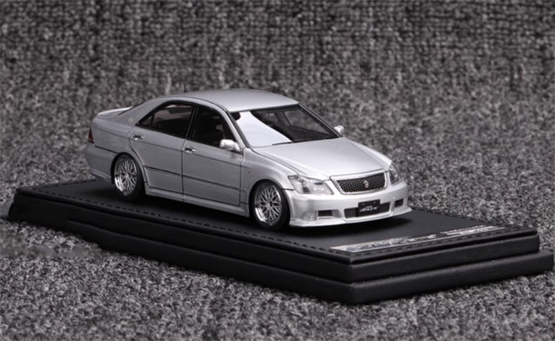 IGNITION MODEL Toyota Crown GRS180 3.5 Athlete Silver with BBS Wheel 1:43 Model view5