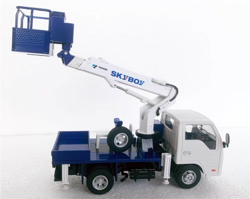 TADANO SK YBOY AT-100G Aerial Work Platform Limited Edition 1:32 Truck Pre-built Model
