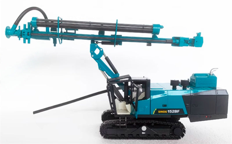 SUNWARD SWDE152BF Integrated Down-the-hole Drilling Rig 1:35 Truck Pre-built Model