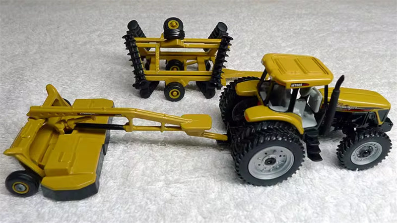 ERTL Challenger tractor trailer 3-Piece Set yellow 1:64 Truck Pre-built Model