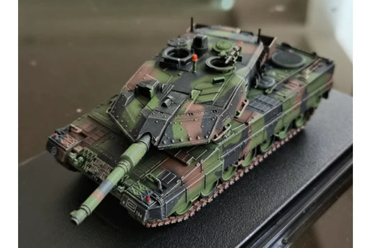 Panzerkampf German Army (Bundeswehr) Leopard 2A5  1:72 NATO Three-tone Camouflage Model