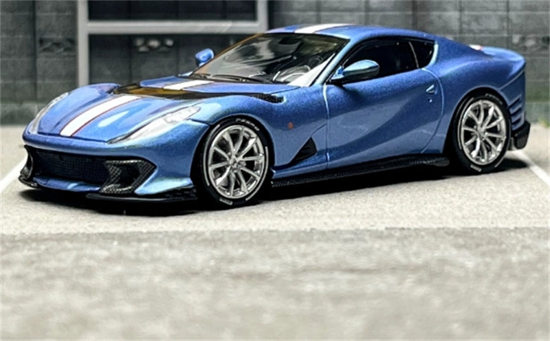 TOC Ferrari FE812C Coupe Sports BLU GENZIANA 1:64 Car Pre-built Model