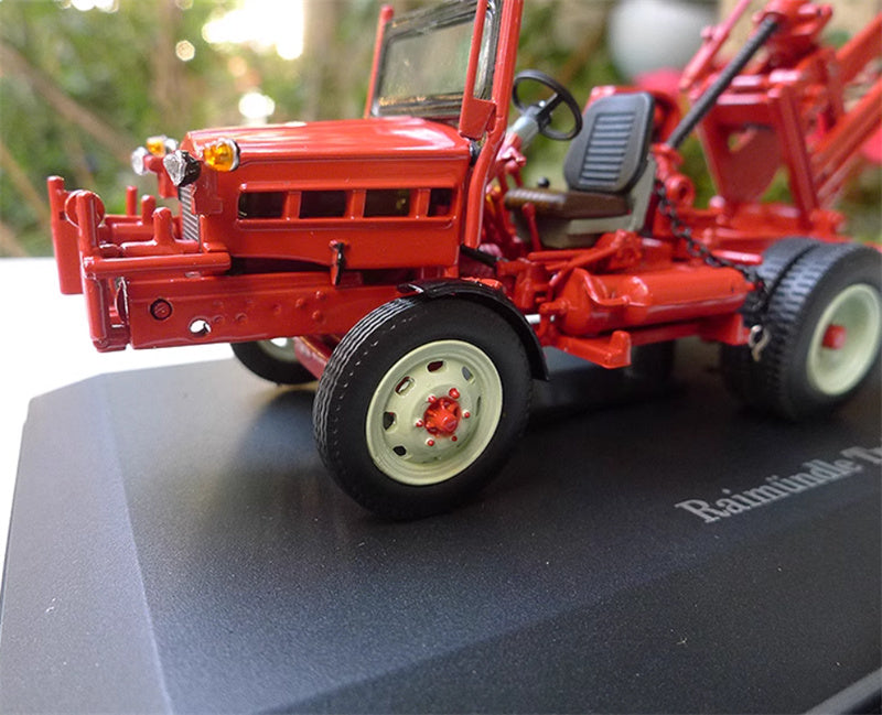 FLOZ Raimundle Agricultural Traktor 1967 red 1:43 Truck Pre-built Model