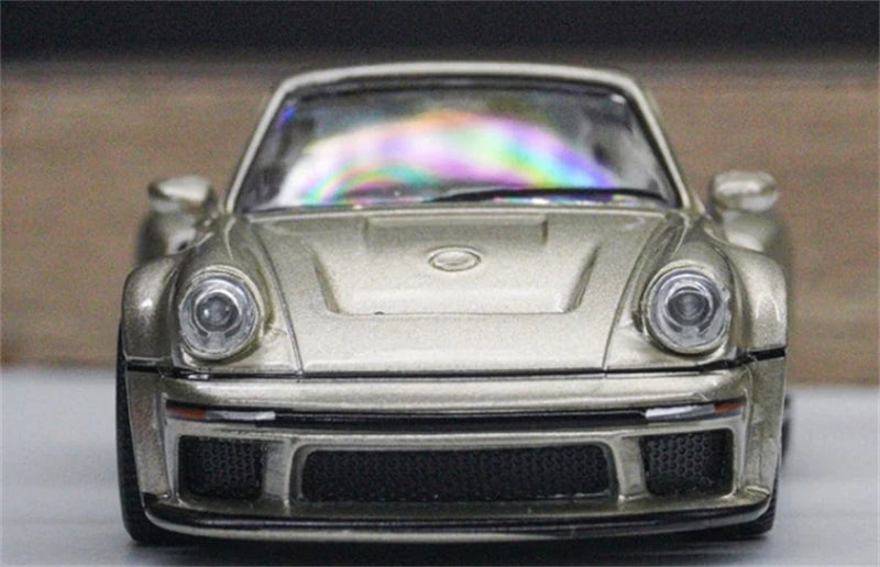 Findclassically Porsche Singer 911 DLS Turbo Road Moet Blanc Limited Edition 999PCS ONLY 1:64 car Pre-built Model view7