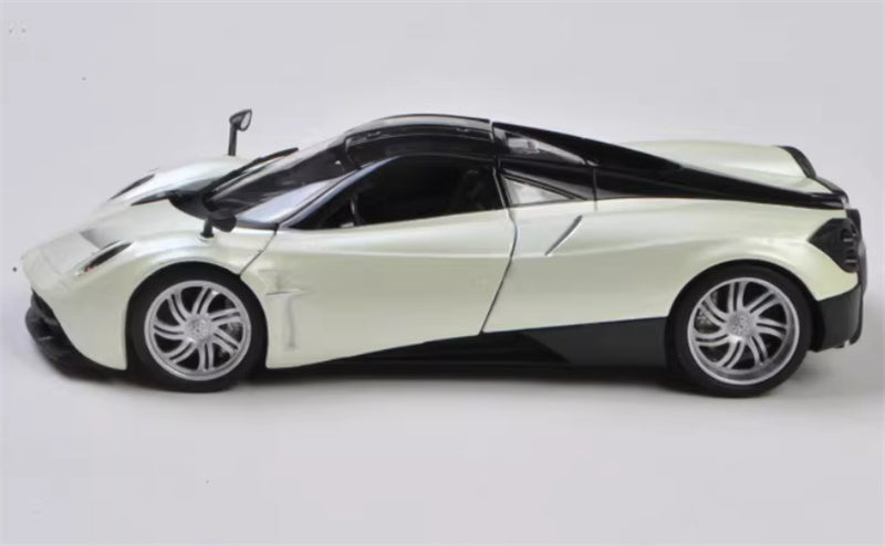 1:24 Pagani Huayra Supercar  White  WELLY  DIECAST Car Model