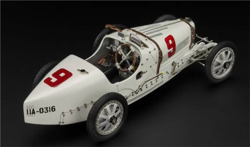 CMC Bugatti Typ 35 Grand Prix Nation Colour Project Deutschland #9 Limited Edition 800PCS ONLY 1:18 Car Pre-built Model view3