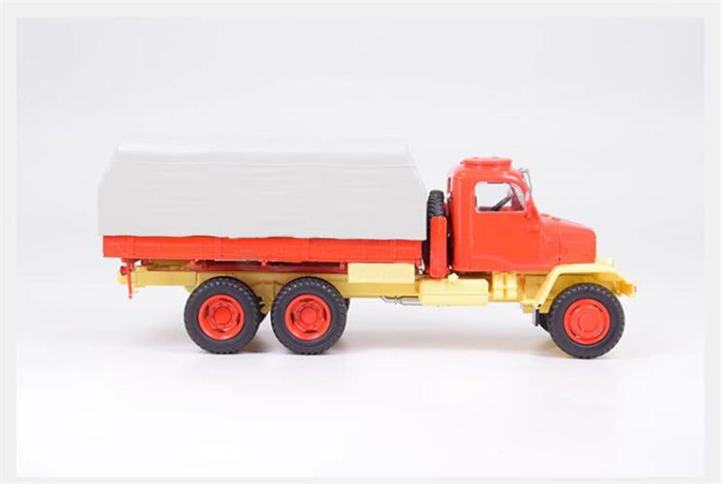 Autohistory Czechoslovakian medium civilian truck PRAGA V3S 1:43 Truck Pre-built Model