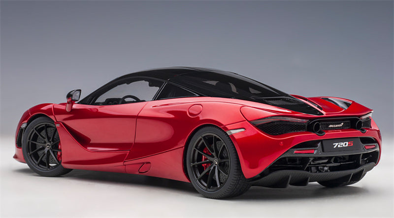 AUTOART McLaren 720S Red 1:18 DIECAST Truck Lorry