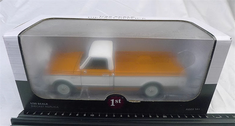 First Gear Chevrolet C-10 Pickup orange 1:25 Car Pre-built Model