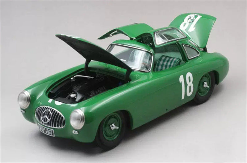 CMC Mercedes Benz 300SL W 194 1952 Green #18 1/18 car Pre-a Model