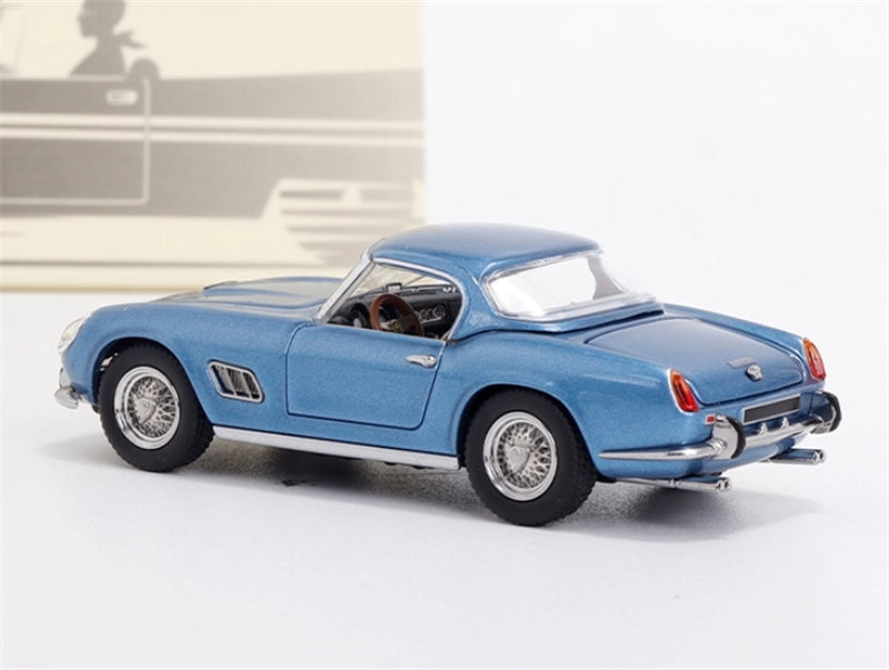 GFCC 1960 SWB Ferrari 250GT California Convertible Ice Blue Limited Edition 499PCS ONLY LHD 1:64 car Pre-built Model view5