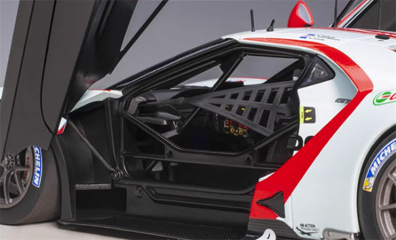 Autoart Ford GT GTE Pro 2019 24-hour Le Mans race #69 1:18 DIECAST Car