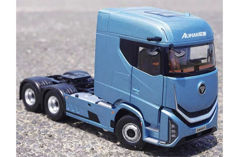 FOTON Auman Galaxy 9 Truck light blue 1:24 Truck Pre-built Airliner Model Display view1