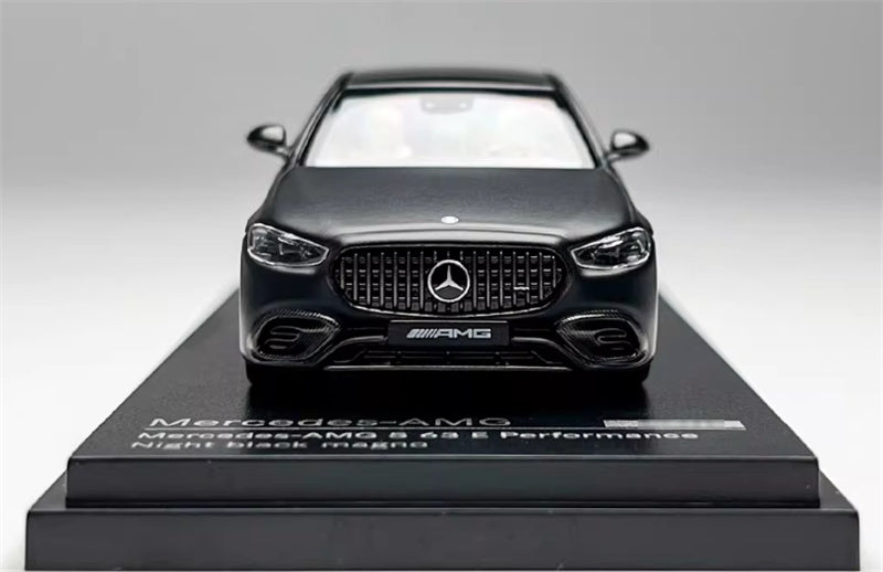 Almost Real Mercedes - AMG S 63 E Performance 2023 Night black magno 1:64 Car Pre-built Airliner Model Display view7