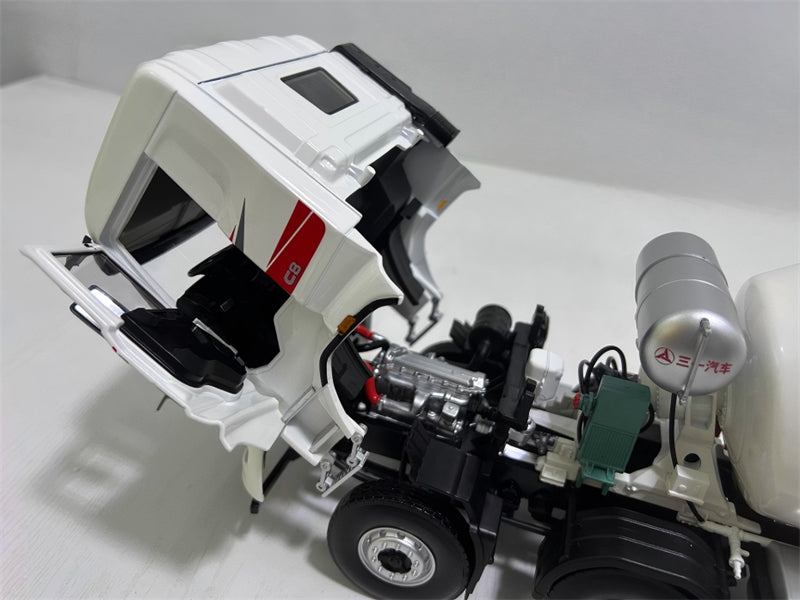 1:24 8x4 Concrete Mixer Truck SANY DIECAST Model