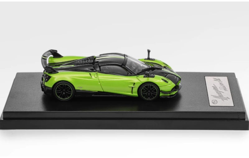 1:64 Pagani Huayra Roadster BC LCD Green Diecast Model view6
